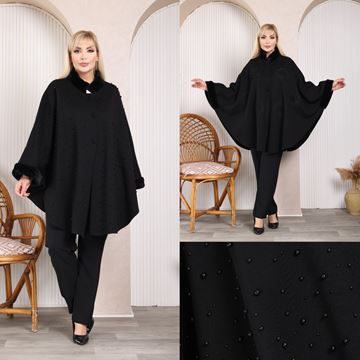 Immagine di CURVY GIRL CAPE WITH FUR AND BEADS